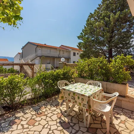 Agava Apartment Novi Vinodolski Exterior photo
